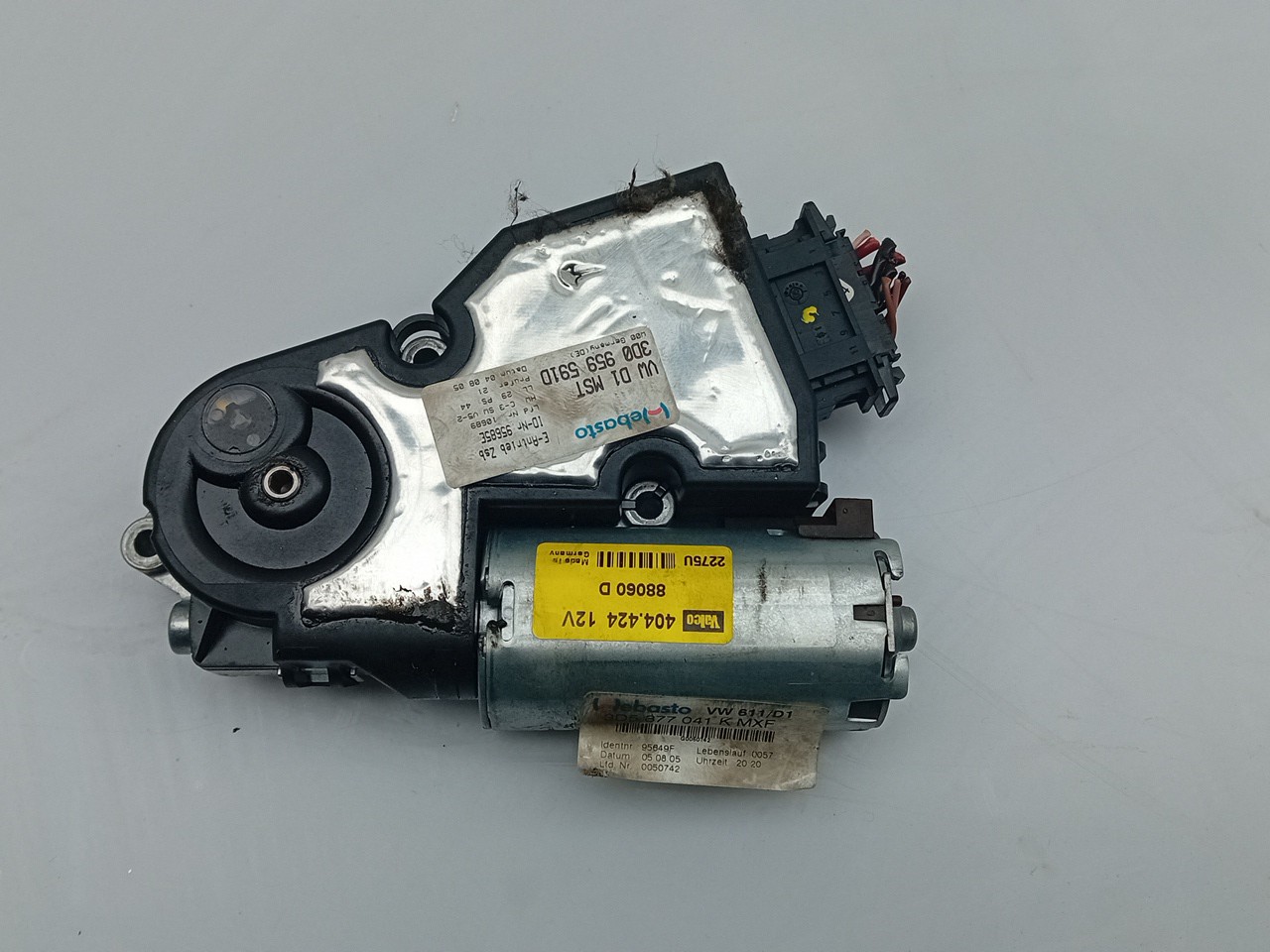 Motor do teto de abrir VOLKSWAGEN Phaeton (3D) Imagem-1