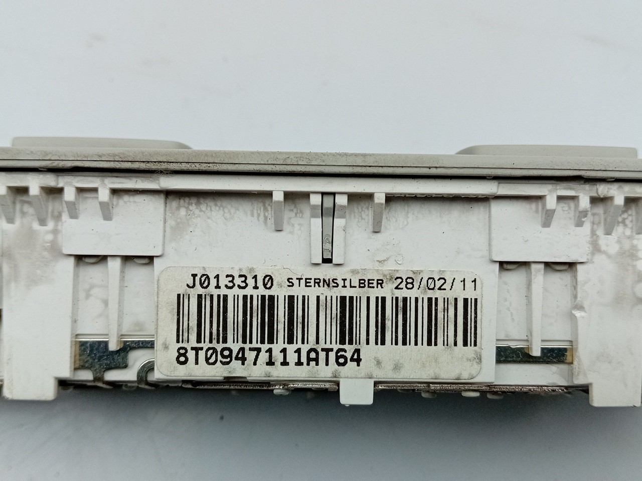 Plafonier frente AUDI A4 (8W2, 8WC, B9) Imagem-2