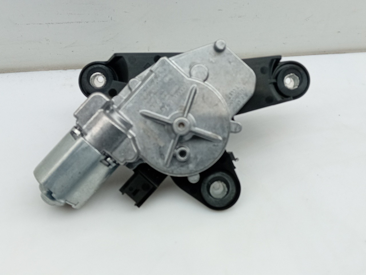 Motore tergicristallo posteriore OPEL Corsa F Imagem-1