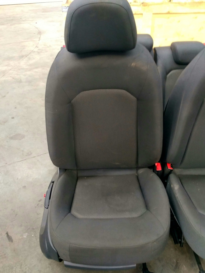 Siège Avant Droite AUDI A3 Sportback (8VA, 8VF) Imagem-0