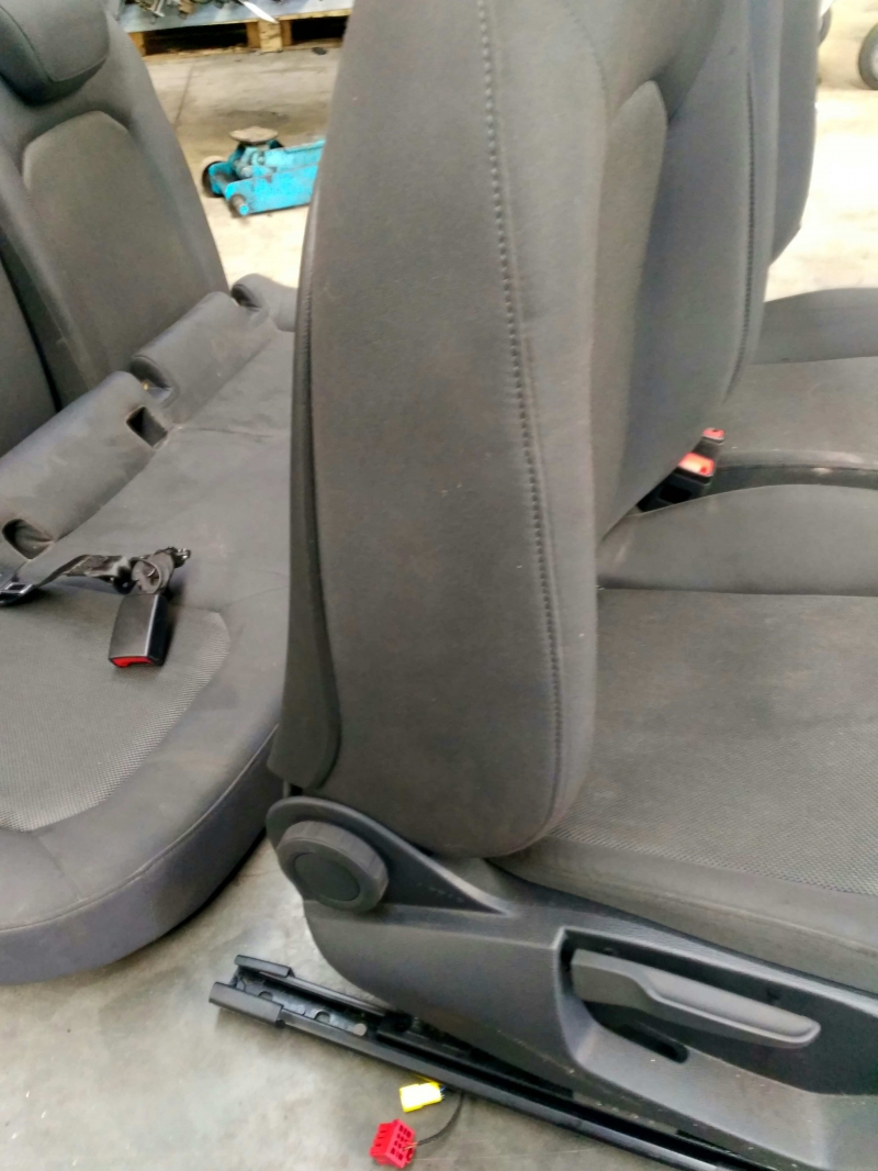 Siège Avant Droite AUDI A3 Sportback (8VA, 8VF) Imagem-1