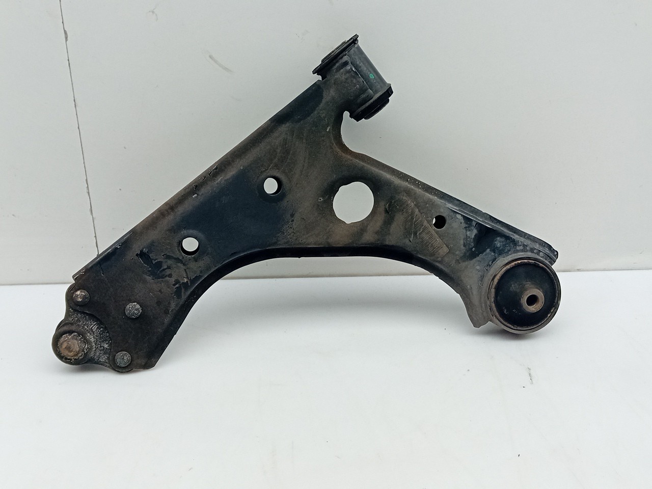 Brazo suspensión delantero derecho OPEL Corsa D Imagem-1
