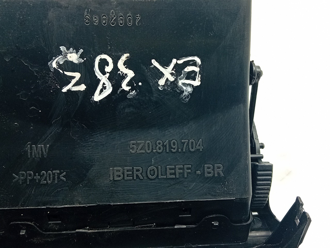 Difusor / saída de ar VOLKSWAGEN Fox (5Z1, 5Z3, 5Z4) Imagem-2