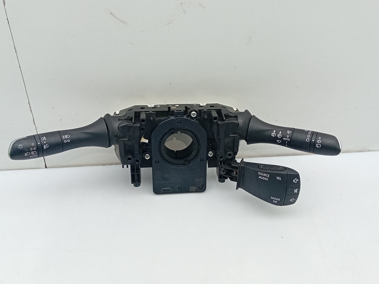 Light and wiper lever set