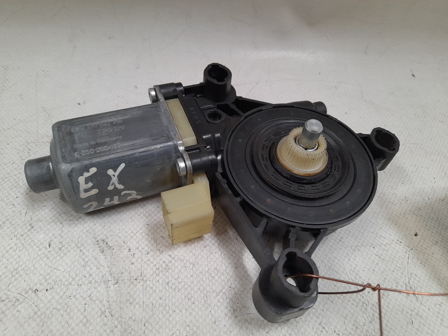 Motor vidro frente esquerdo