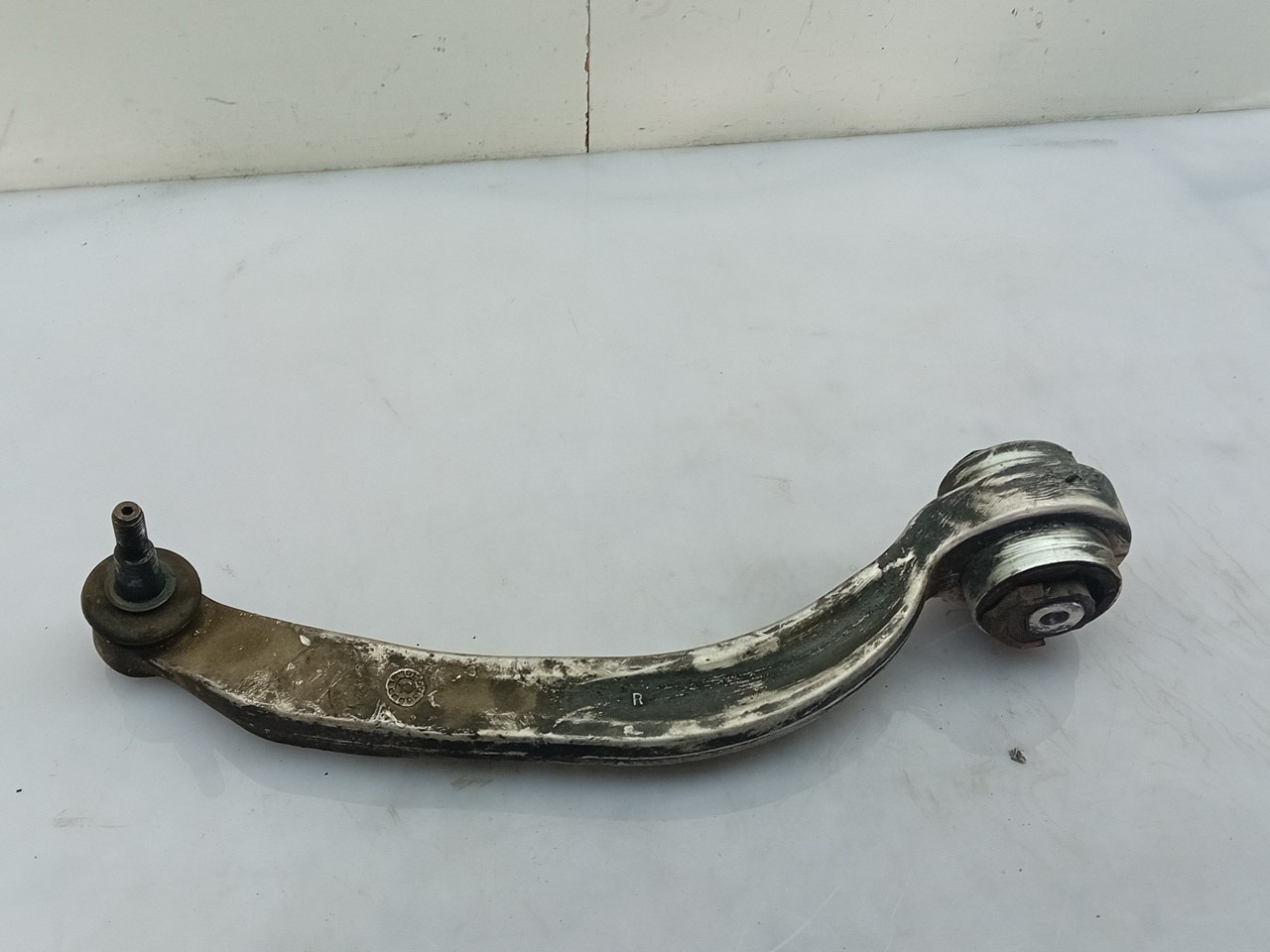 Bras de suspension Avant Droite AUDI A6 Avant (4B5, C5) Imagem-1