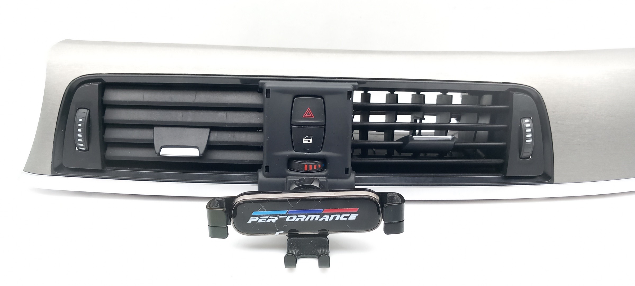 Diffuser / air vent BMW 3 Gran Turismo (F34) Imagem-1