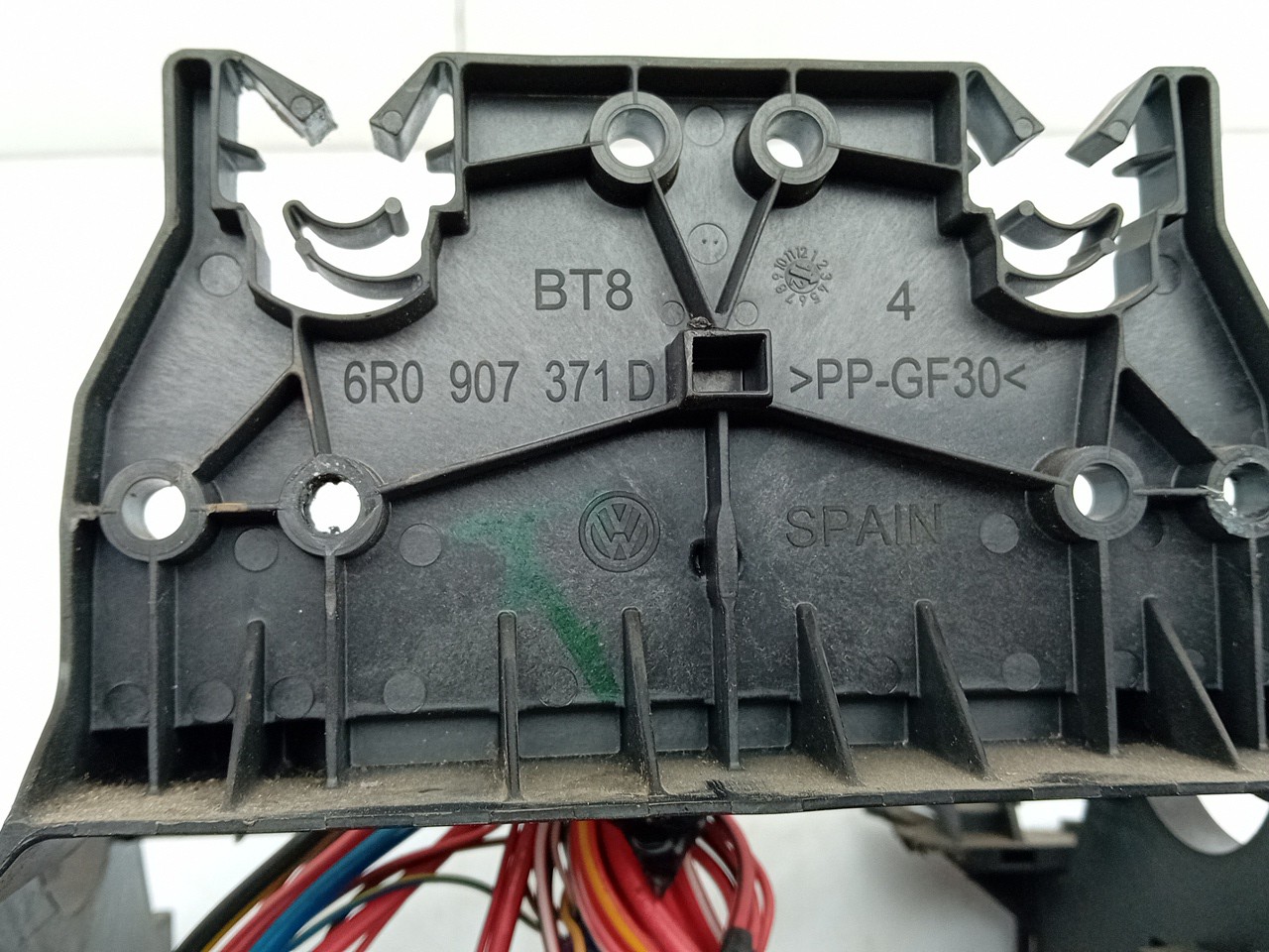 Scatola fusibili / SAM / BSI SEAT Ibiza IV SportCoupe Van (6J1, 6P5) Imagem-1