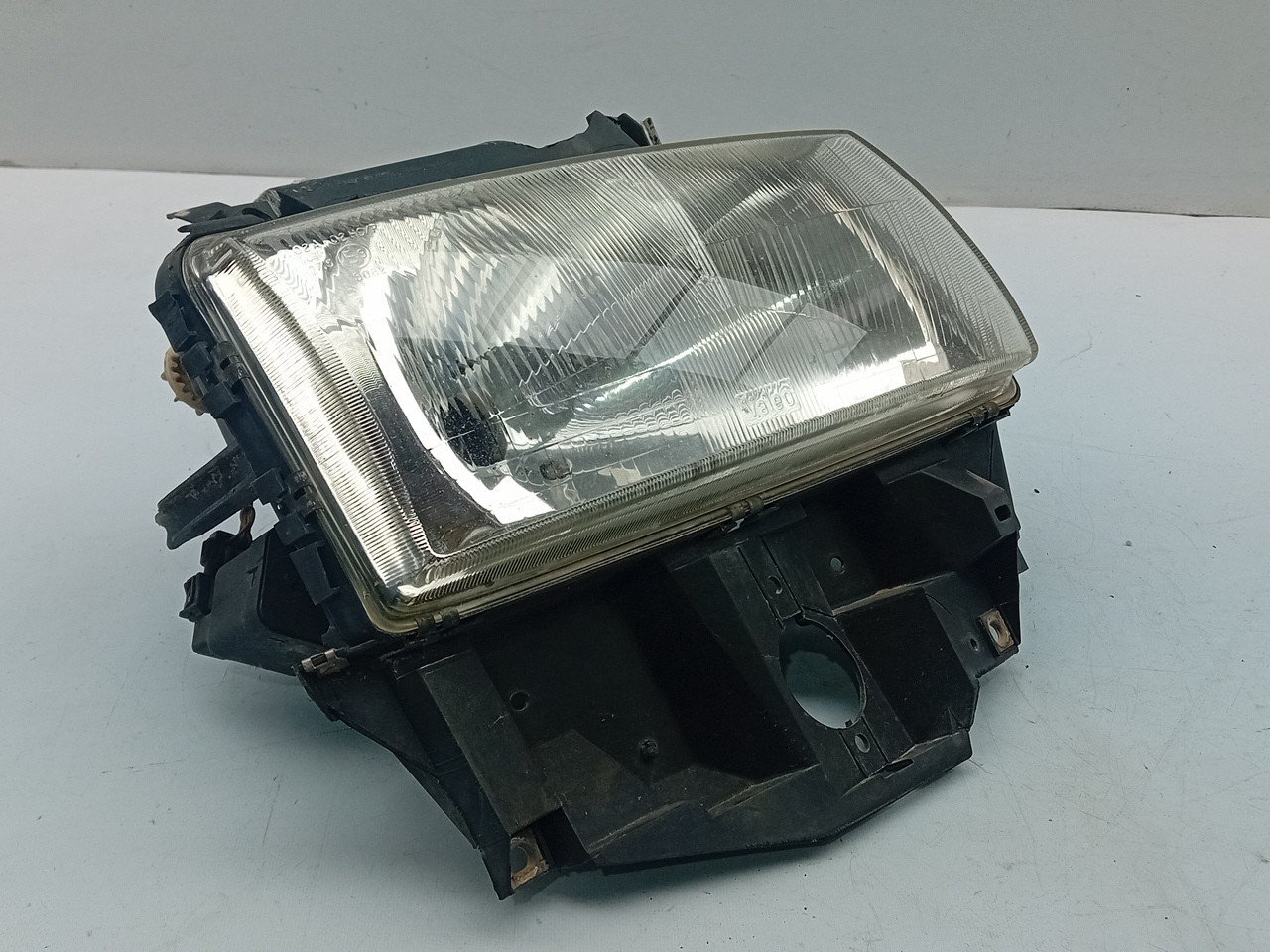 Right Headlight VOLKSWAGEN Transporter IV (70XA) Imagem-1