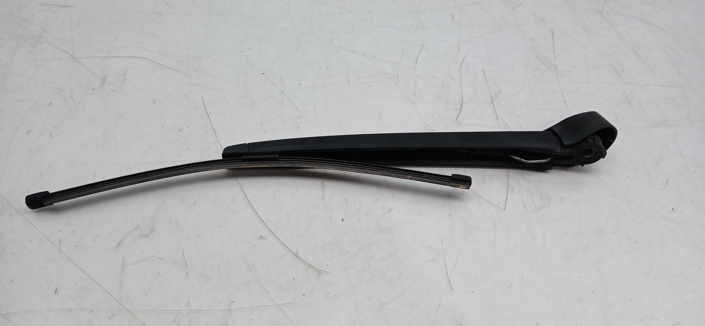 Brazo de limpiaparabrisas trasero SEAT Leon ST (5F8) Imagem-1