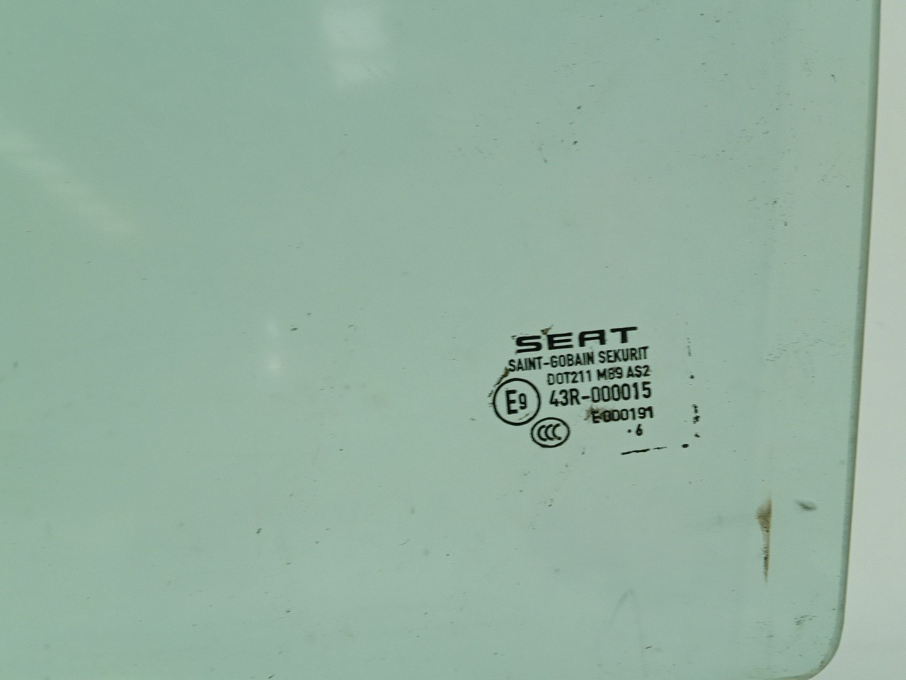 Left rear door glass SEAT Leon ST (5F8) Imagem-1