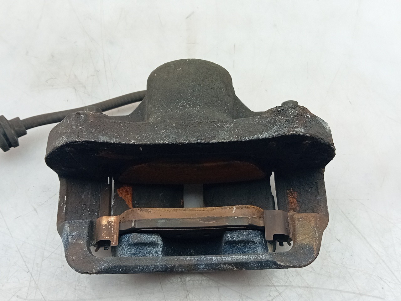 Pinza de freno Delantero Izquierdo OPEL Insignia A (G09) Imagem-1