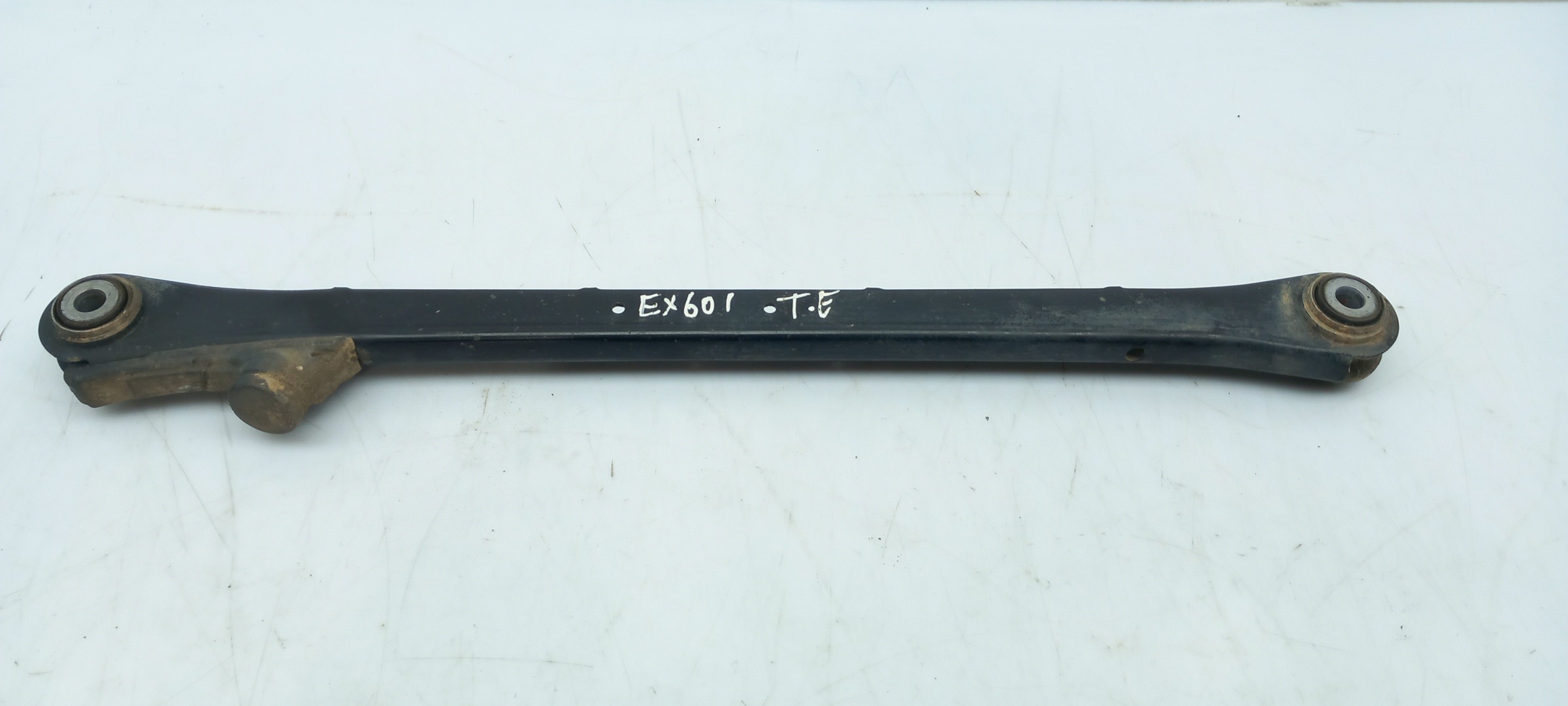 Left front suspension arm