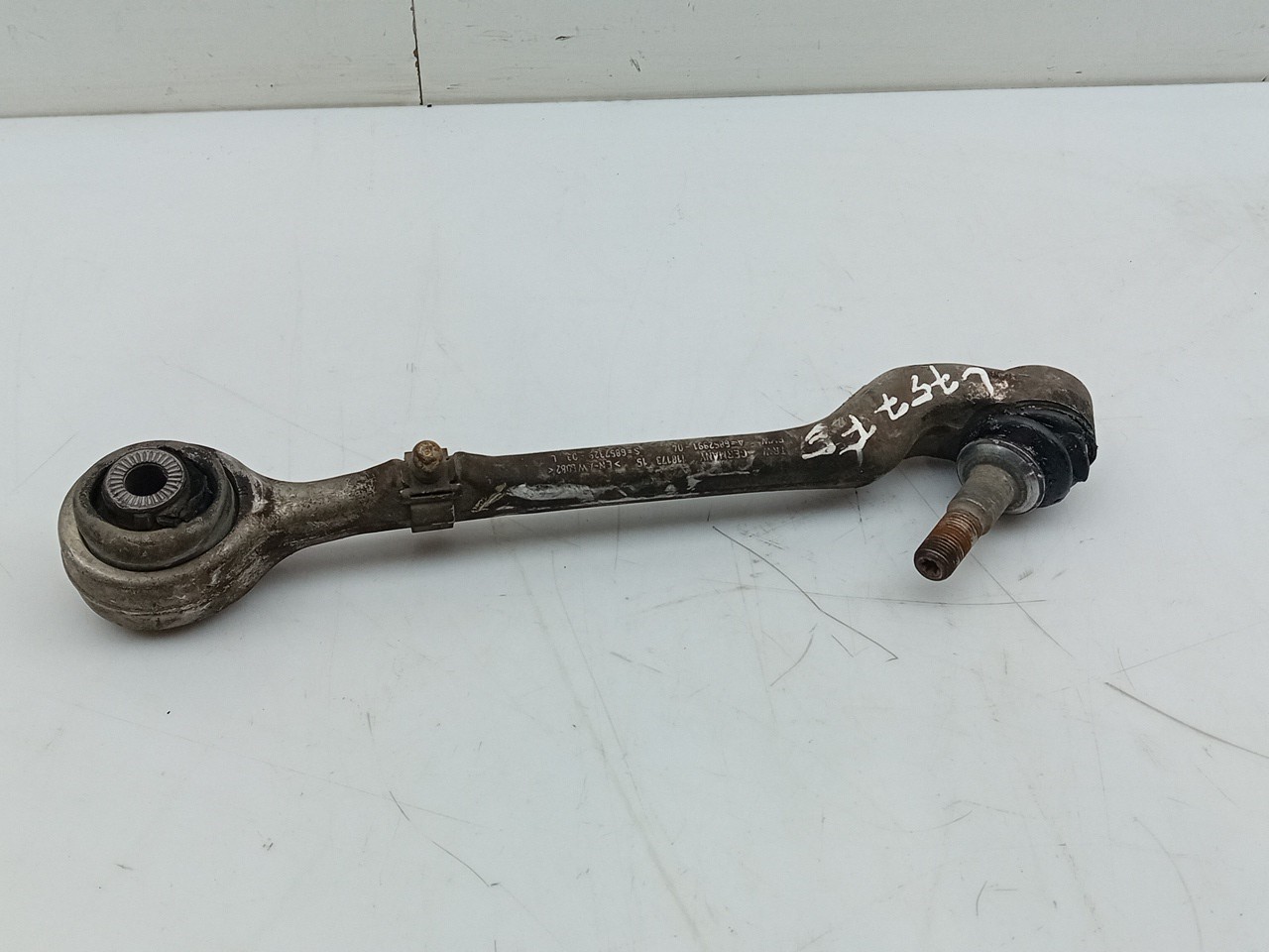 Left front suspension arm