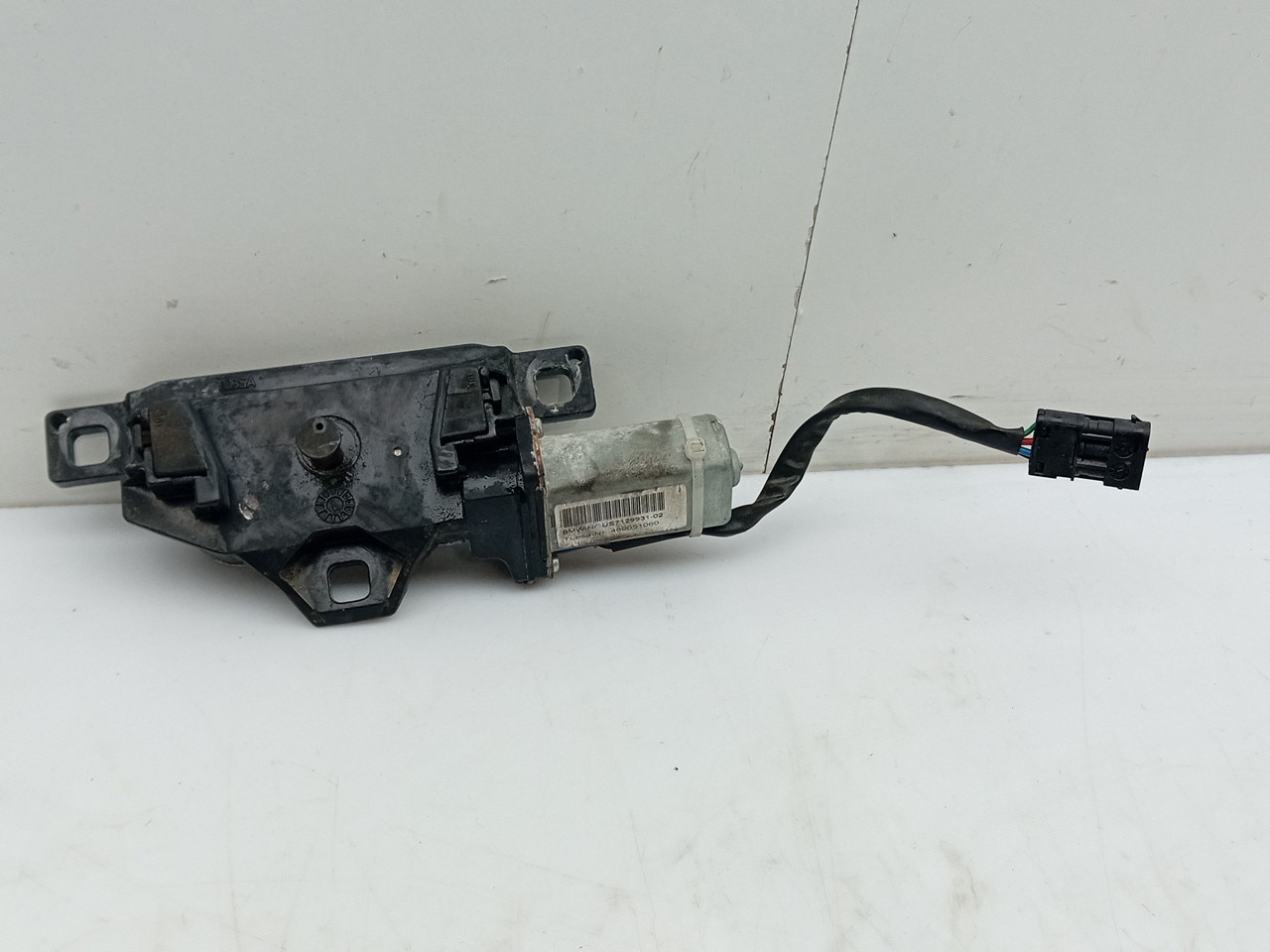 Serrure / verrou coffre BMW 5 Touring (E61) Imagem-1