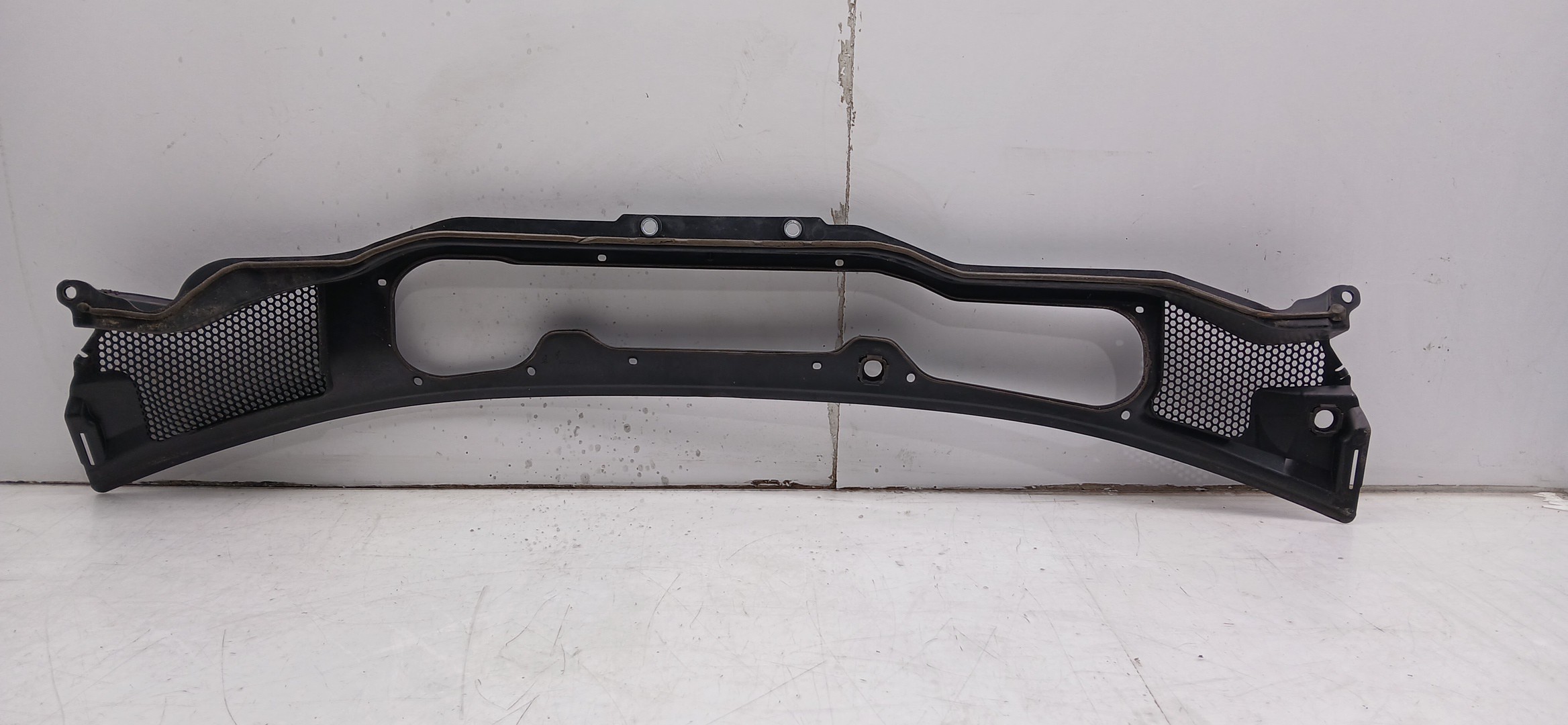 Dashboard cover VOLVO V40 Hatchback Imagem-1