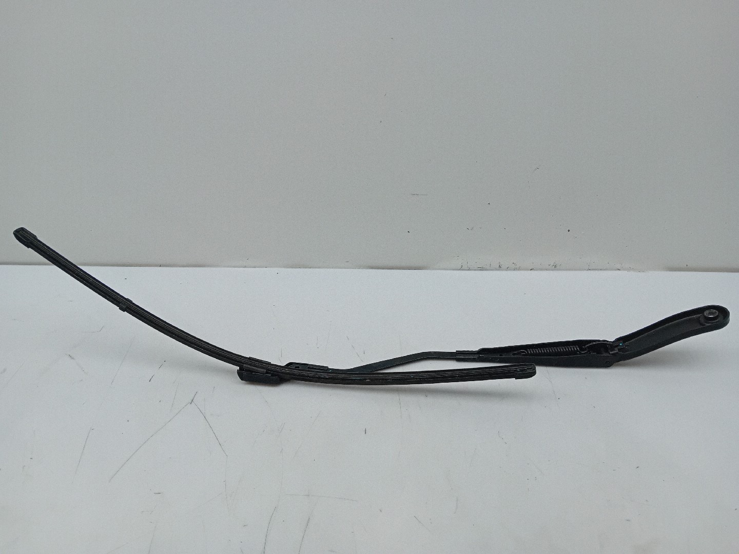 Windscreen wiper arm Left front VOLVO V40 Hatchback Imagem-1