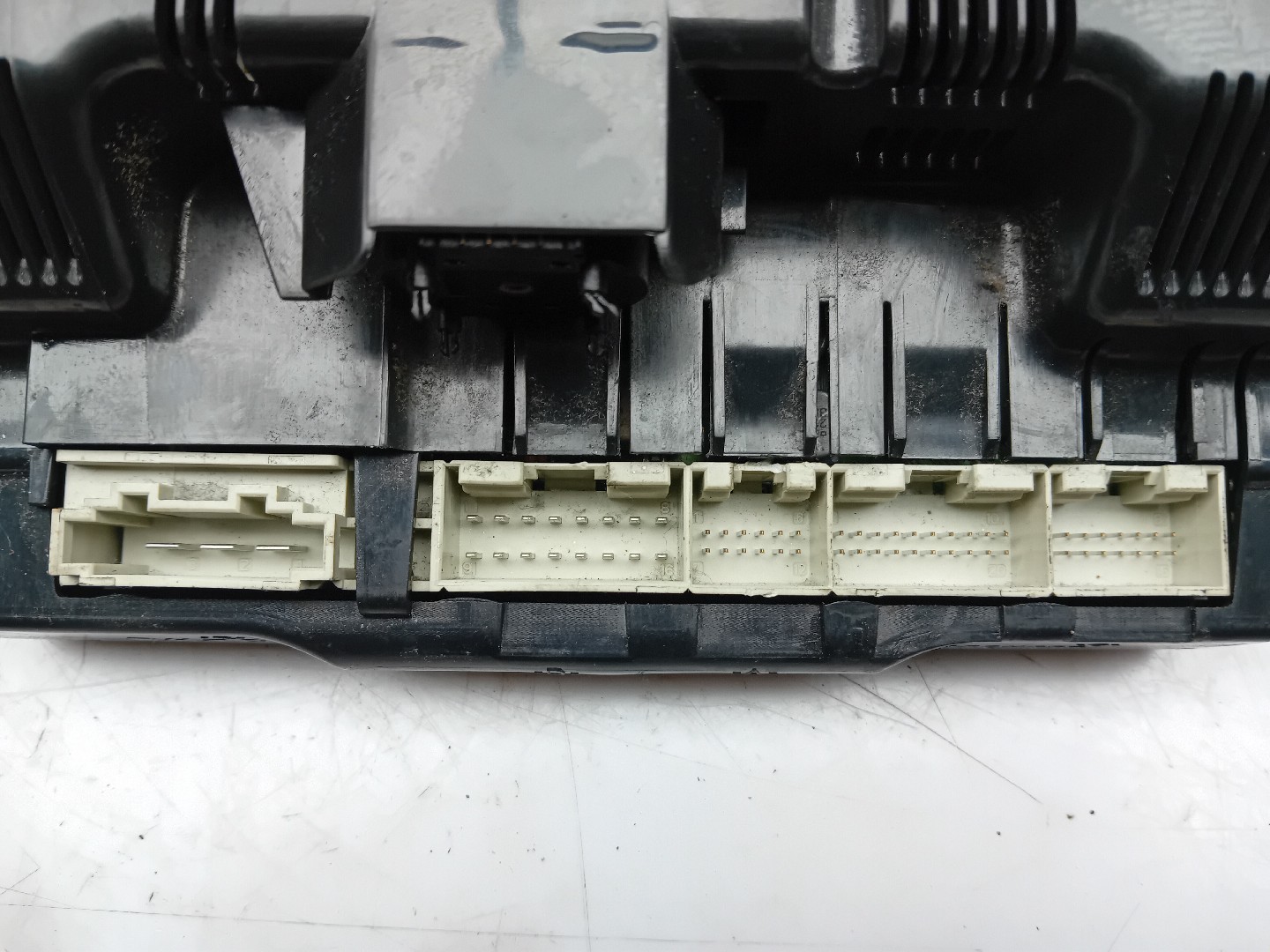 AC switch AUDI A6 Avant (4F5, C6) Imagem-2