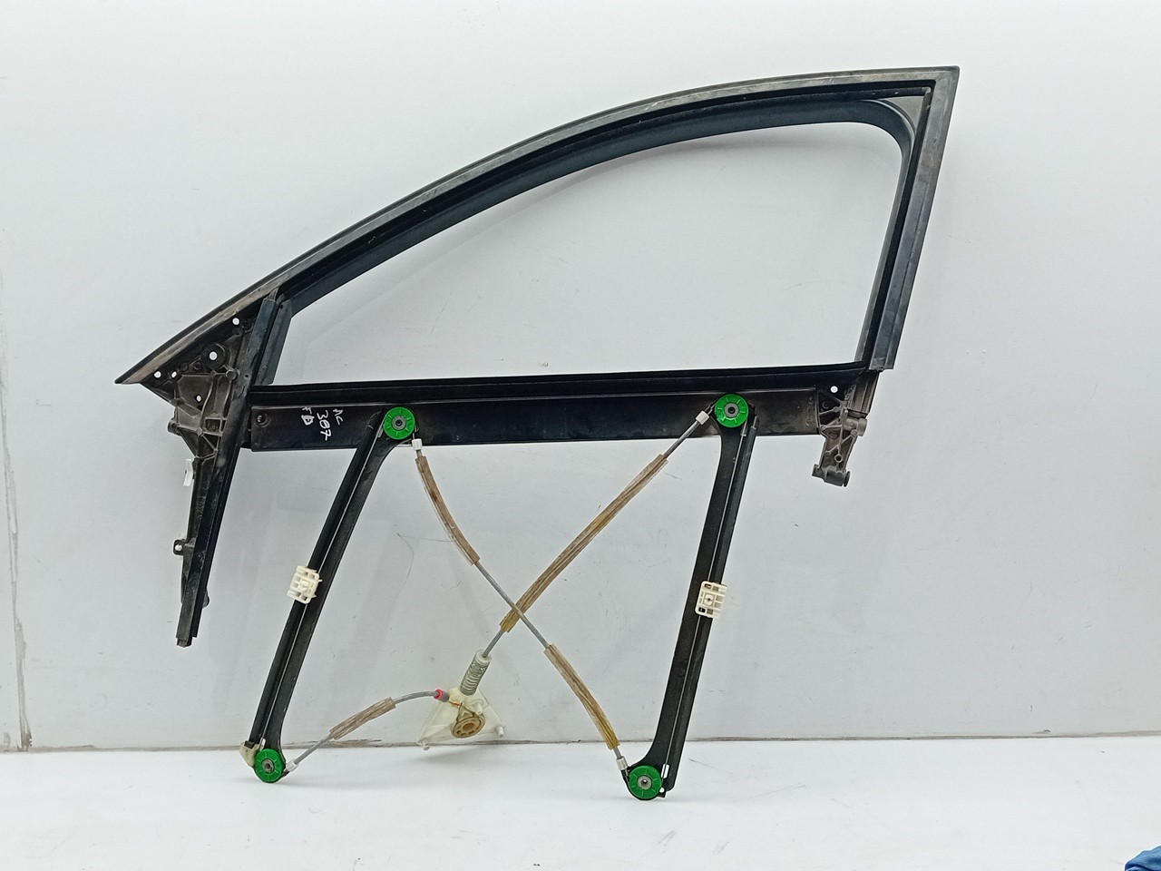 Right front window regulator