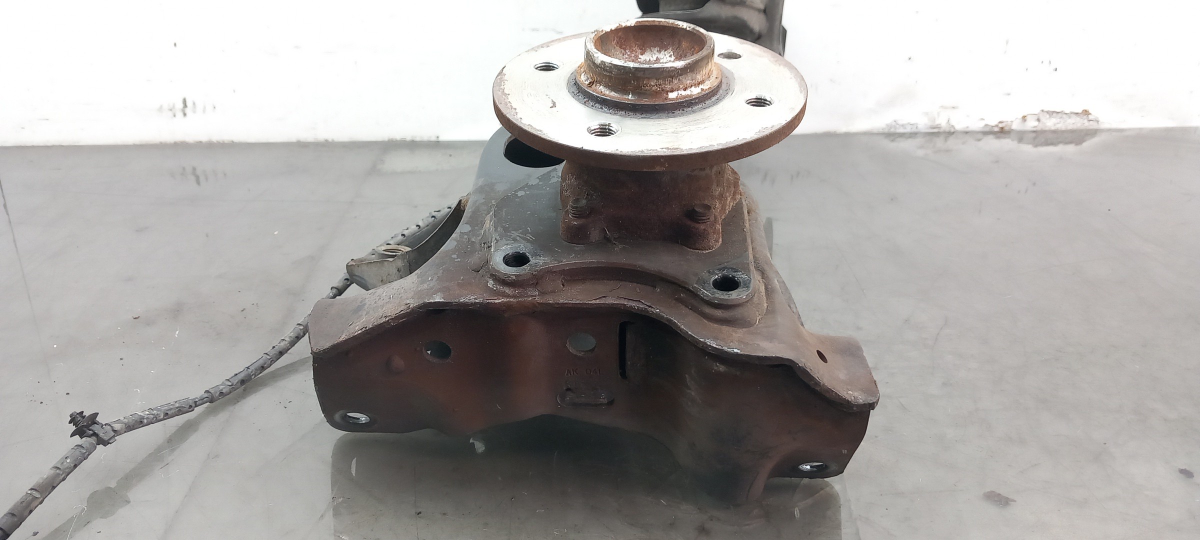 Left rear steering knuckle MINI Mini (R50, R53) Imagem-2