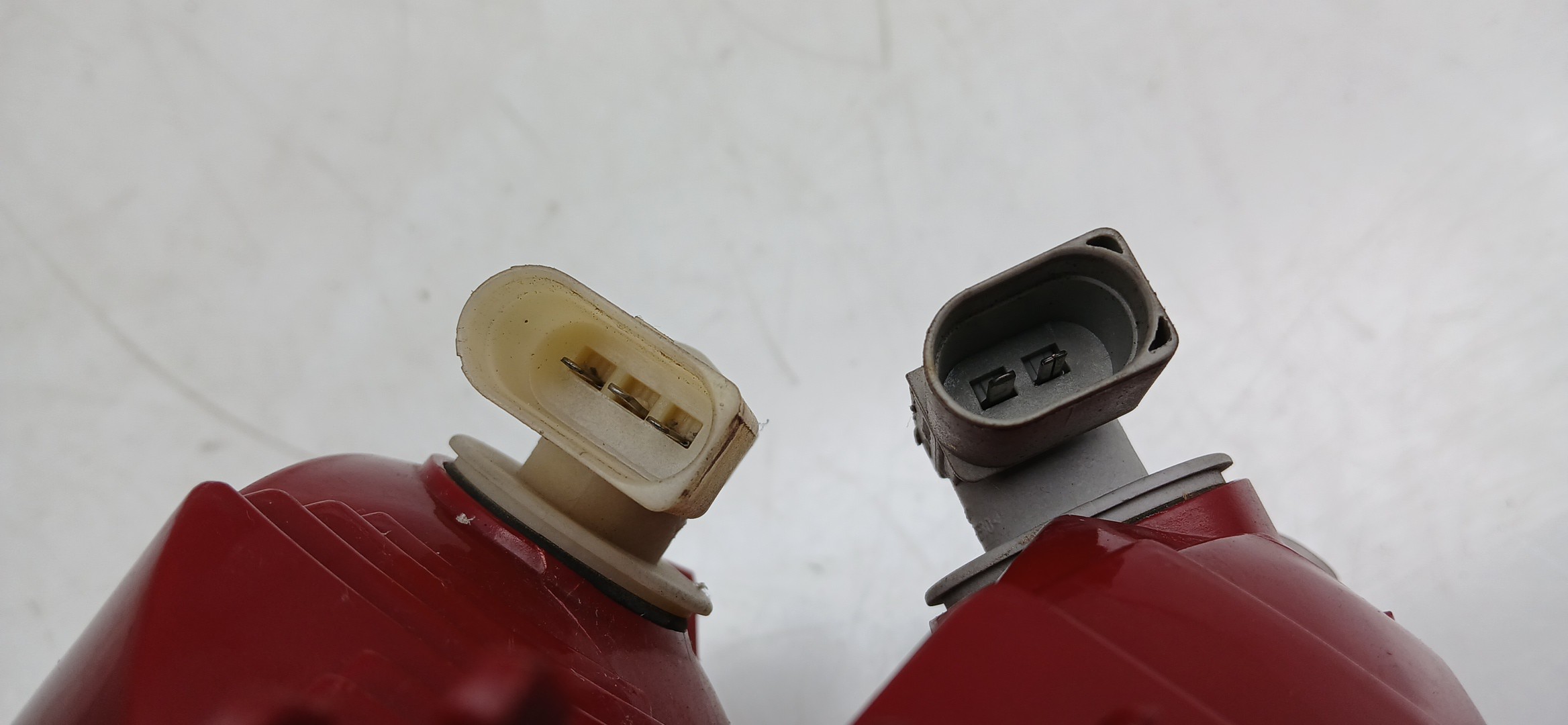 Left Tail light VOLKSWAGEN New Beetle Cabriolet (1Y7) Imagem-2