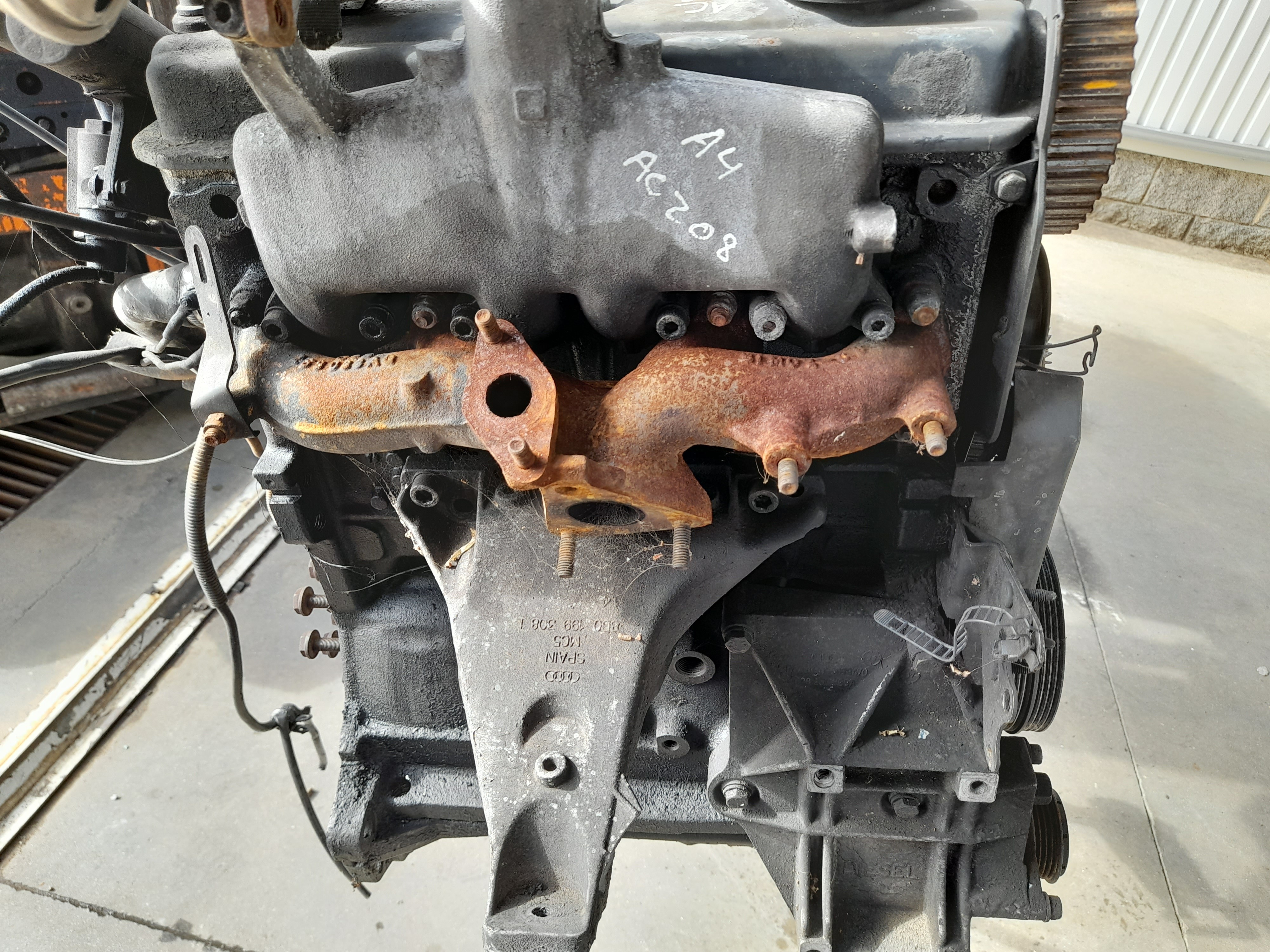 Complete Engine AUDI A4 (8D2, B5) Imagem-1