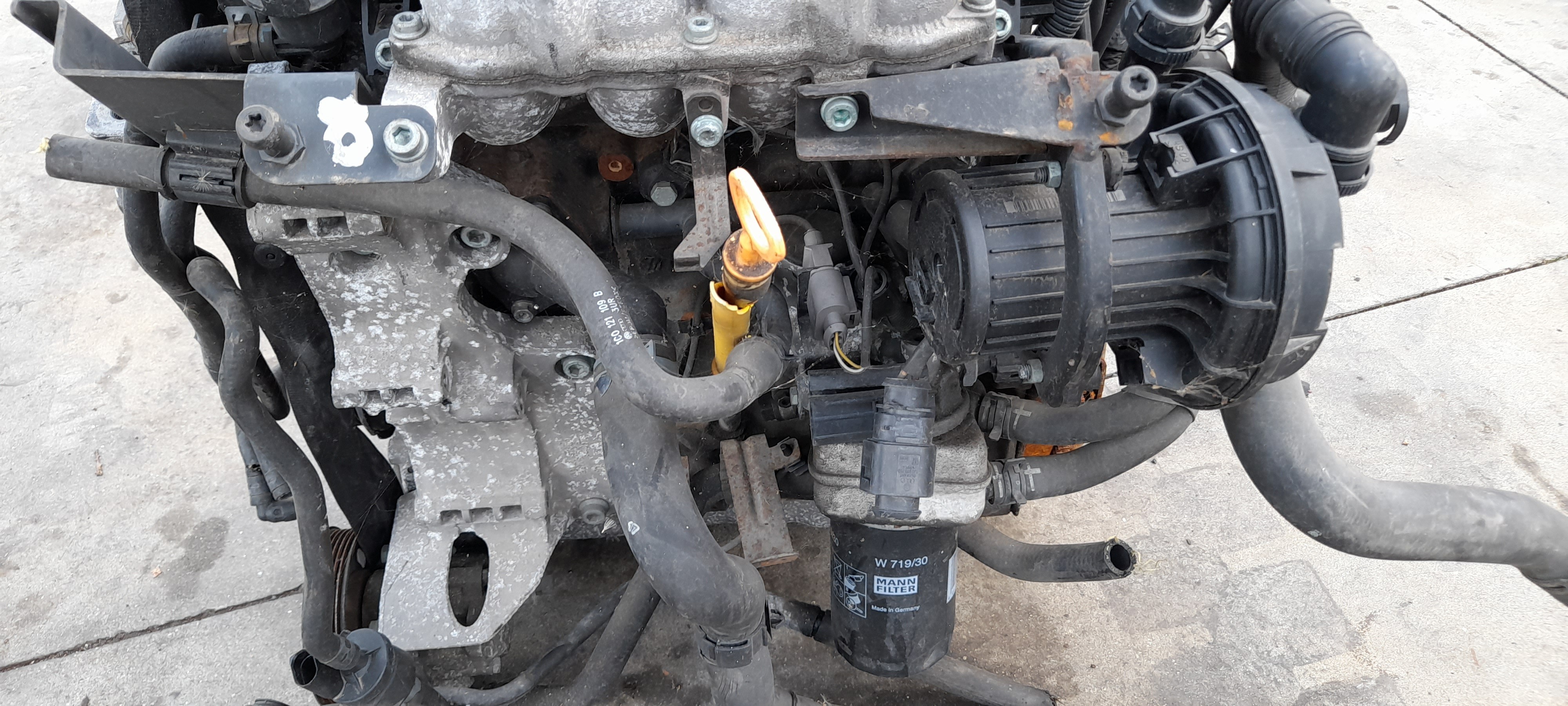 Moteur complet VOLKSWAGEN New Beetle (9C1, 1C1) Imagem-1