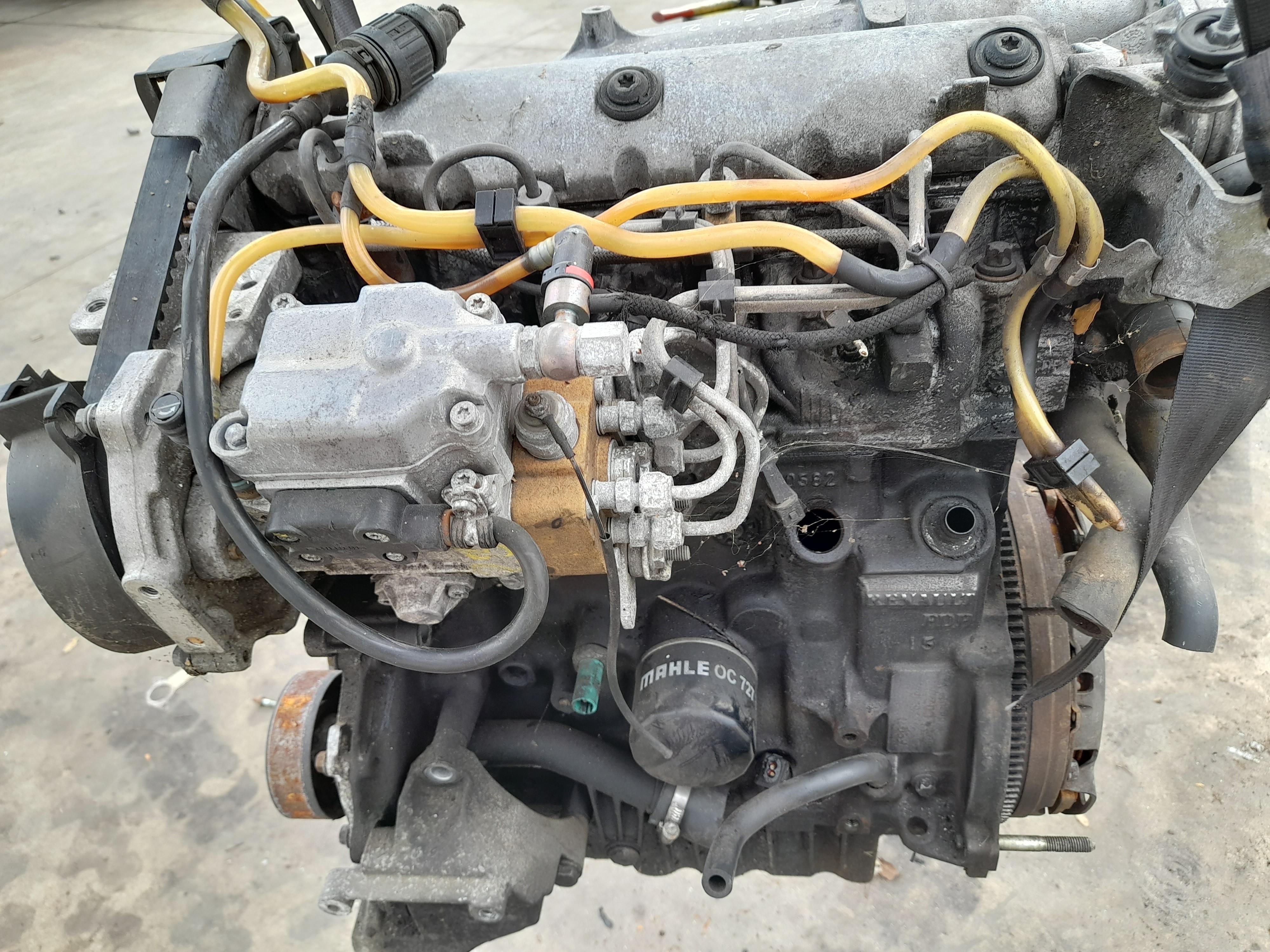 Complete Engine RENAULT Clio II (BB0/1/2_, CB0/1/2_) Imagem-1