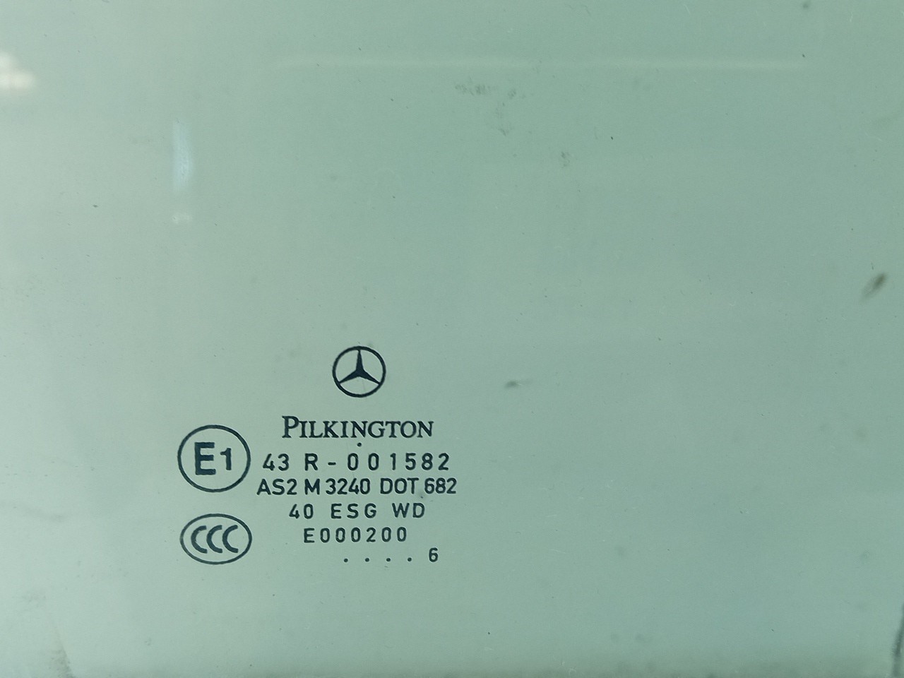 Vidro porta frente direita MERCEDES-BENZ Classe A (W169) Imagem-1