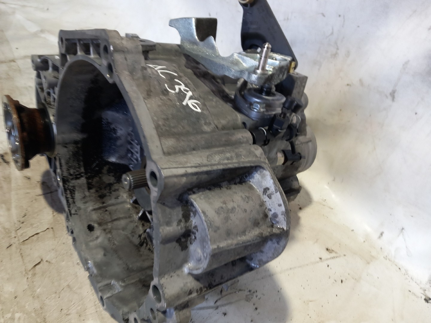 Manual gearbox AUDI A3 (8P1) Imagem-2