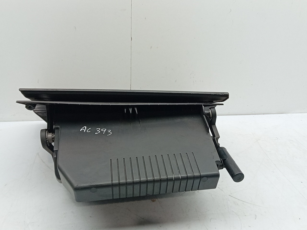 Guantera OPEL Astra H Hatchback (L48) Imagem-1
