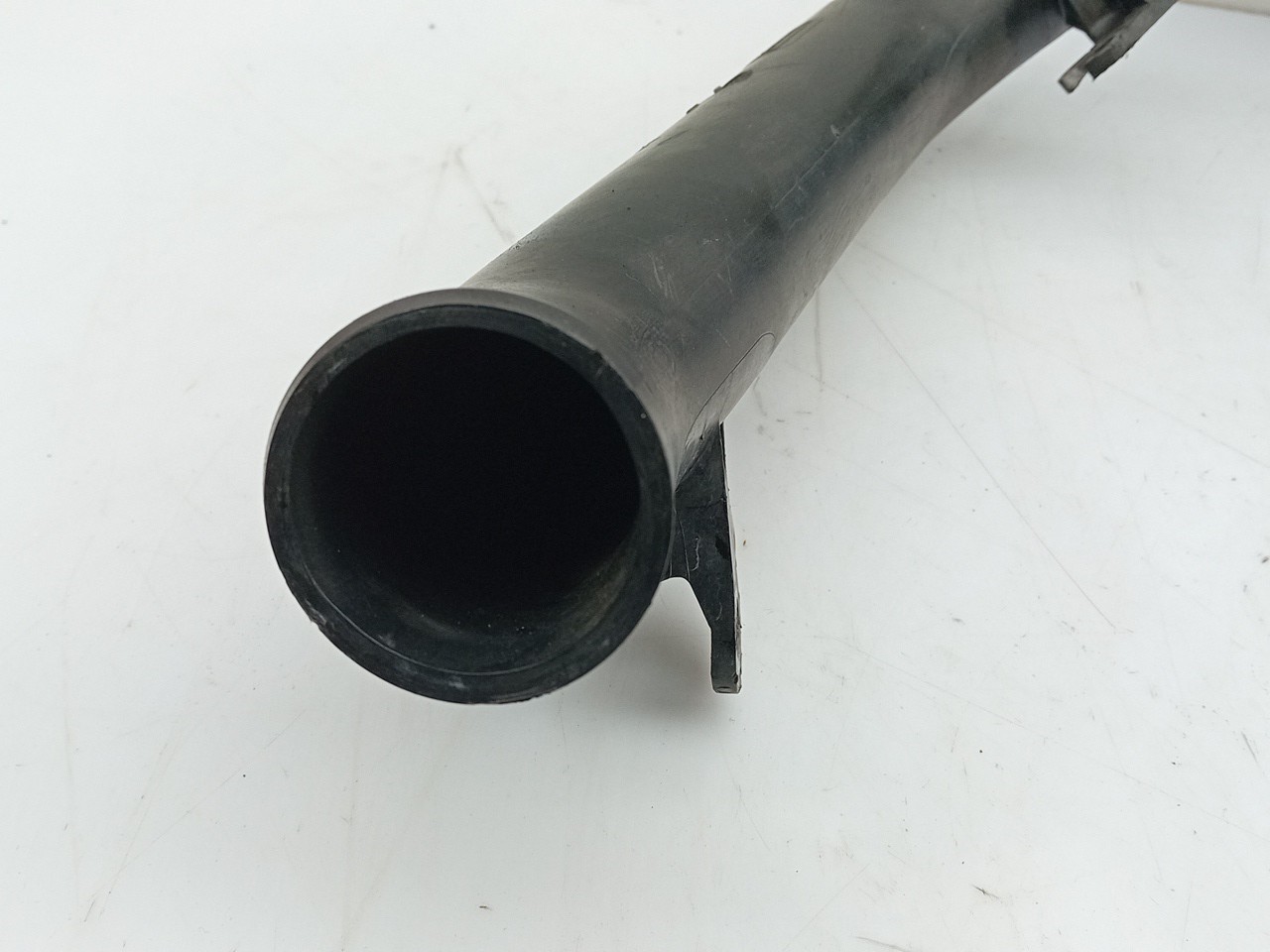 Tubo intercooler OPEL Astra H Hatchback (L48) Imagem-1
