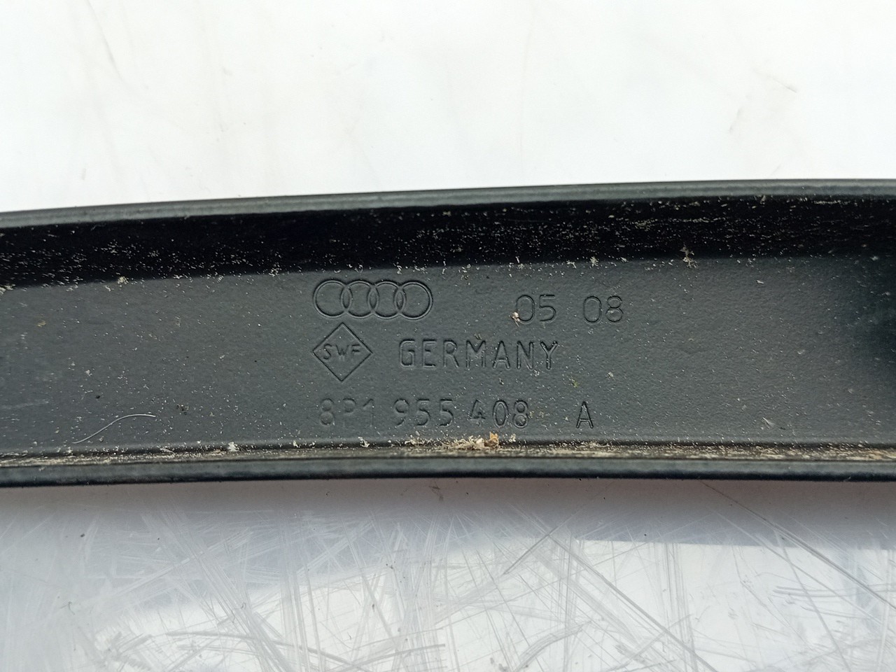 Windscreen wiper arm Right front AUDI A3 (8P1) Imagem-1