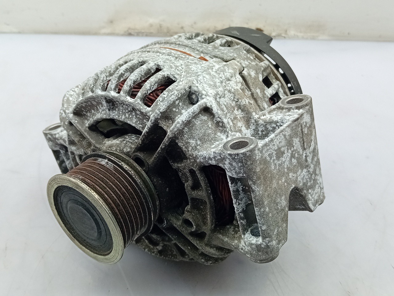 Alternador