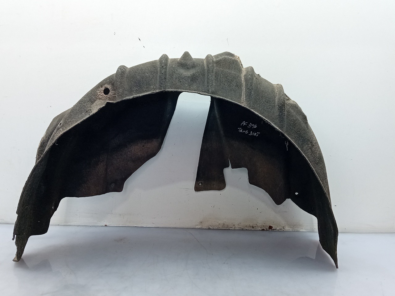 Rear wheel arch right