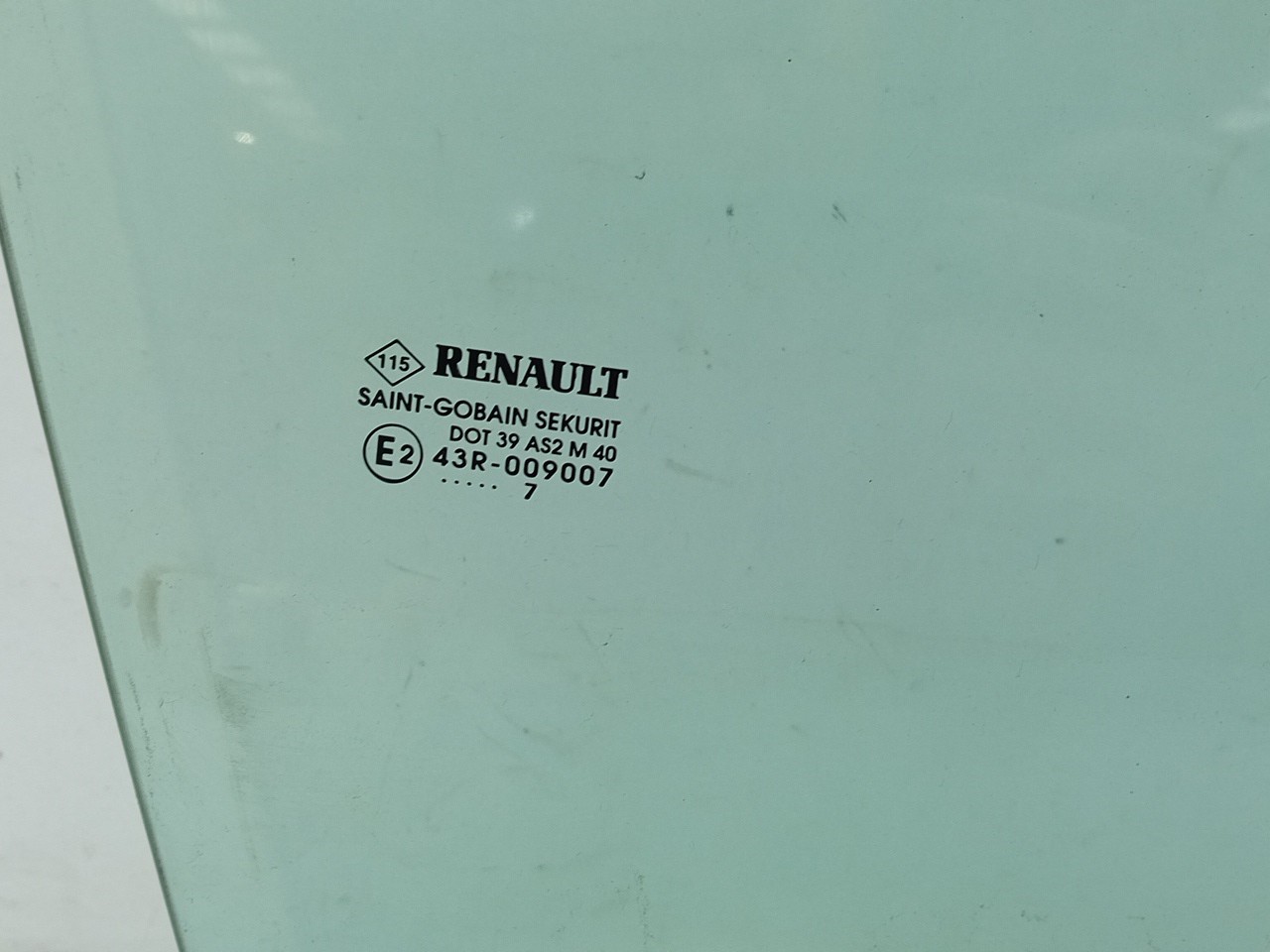 Vidrio puerta Delantero Derecho RENAULT Clio III (BR0/1, CR0/1) Imagem-1