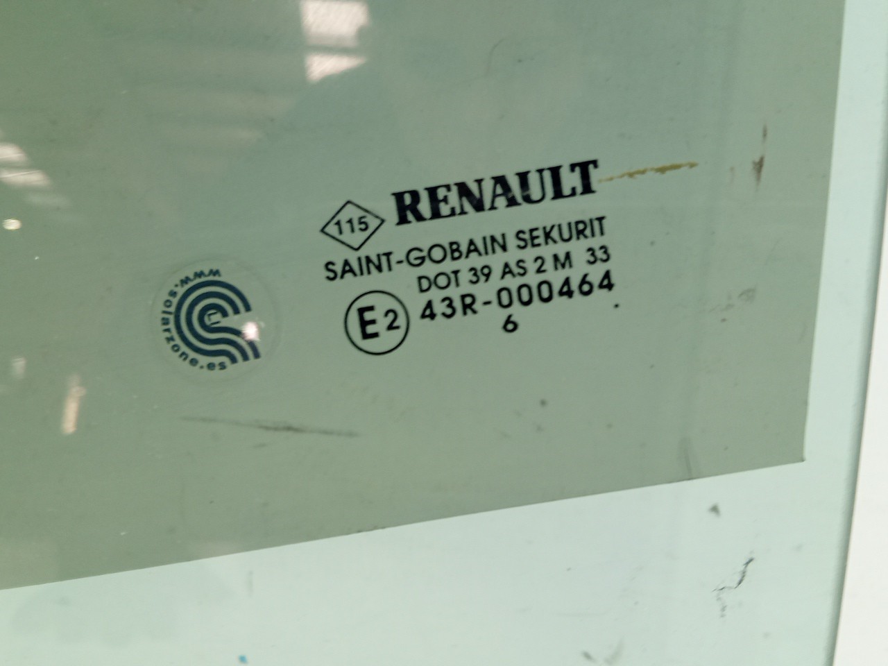 Vidro porta trás esquerdo RENAULT Clio III (BR0/1, CR0/1) Imagem-1