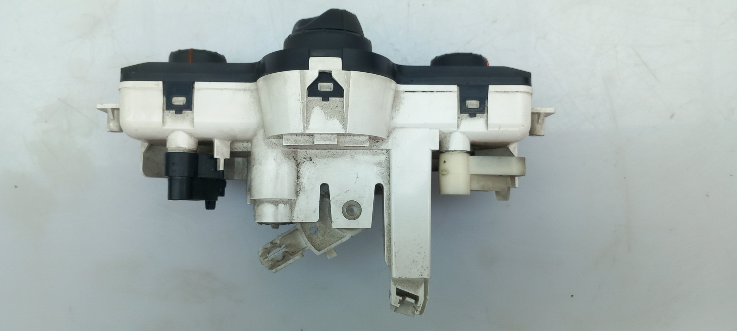 Bouton / interrupteur climatisation RENAULT Clio III (BR0/1, CR0/1) Imagem-2