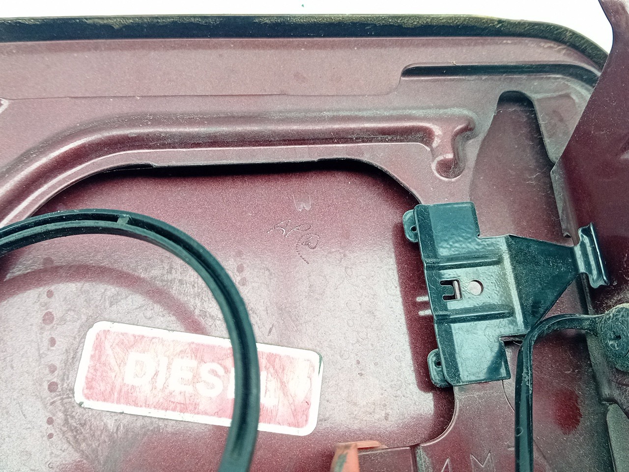 Fuel tank cap NISSAN Almera II Sedan (N16) Imagem-2
