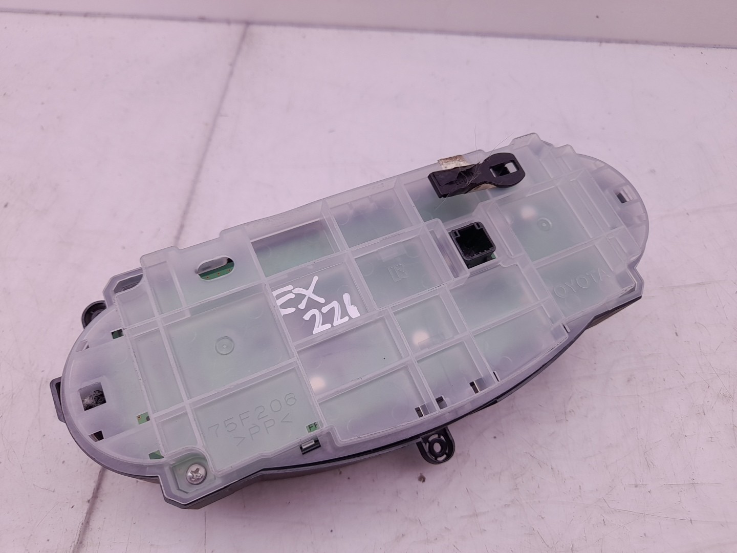Bouton / interrupteur climatisation TOYOTA Yaris (_P13_) Imagem-1
