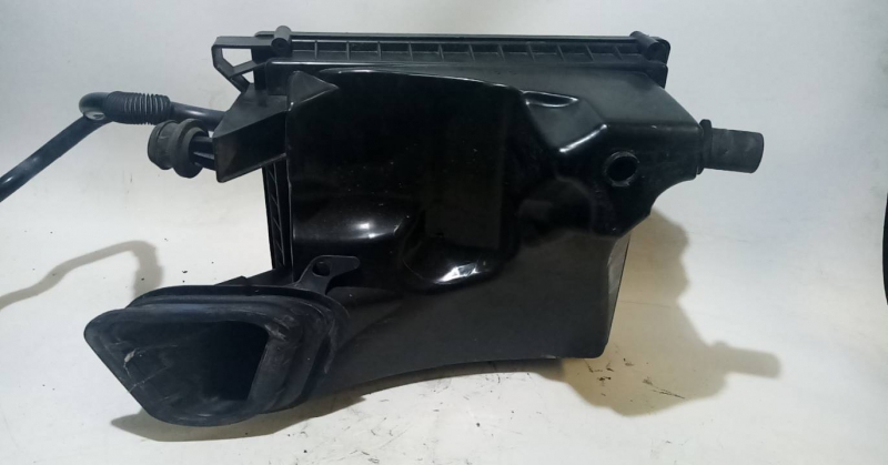 Caja filtro aire OPEL Astra J Imagem-1