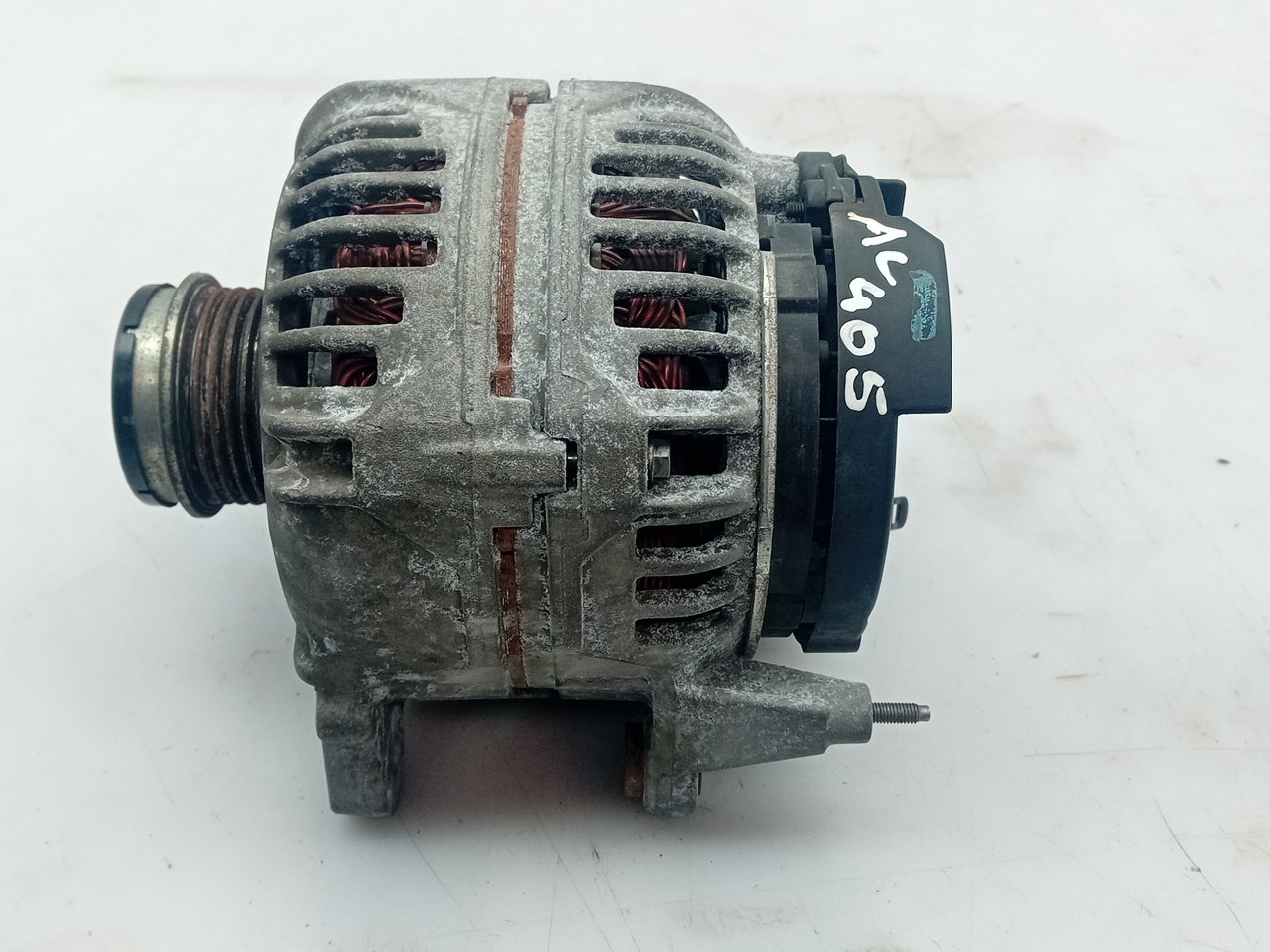 Alternatore AUDI A4 (8E2, B6) Imagem-1