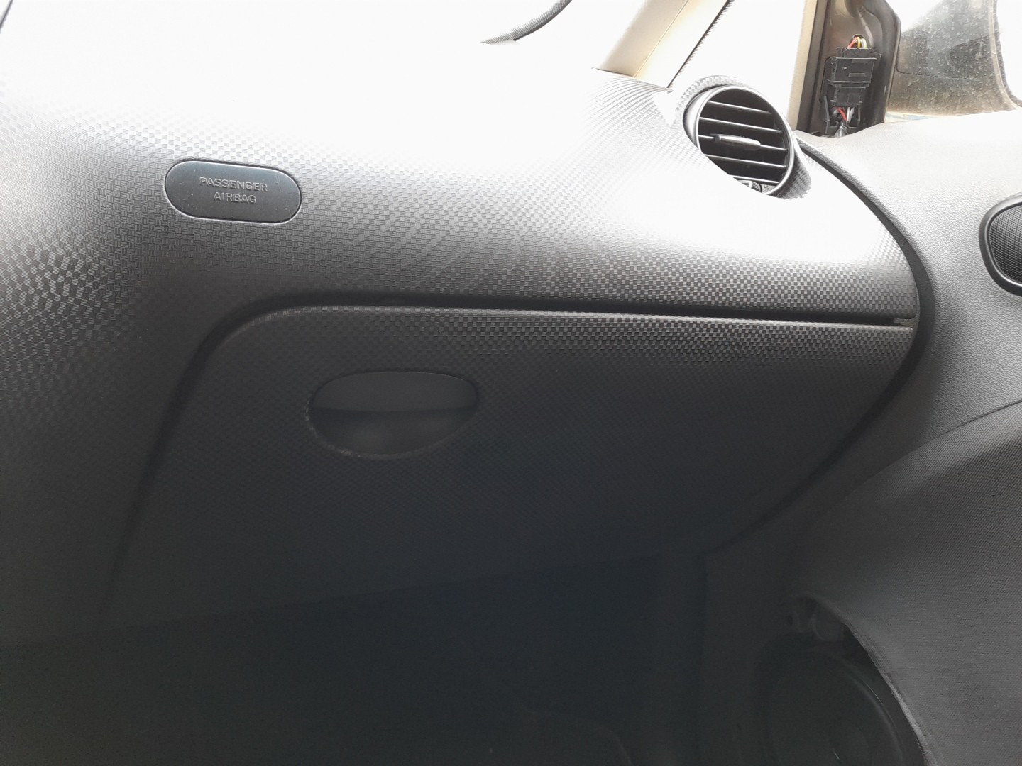 Glove Box / Compartment