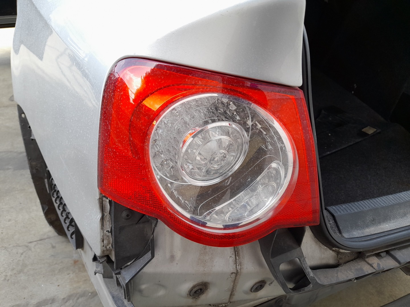 Left Tail light