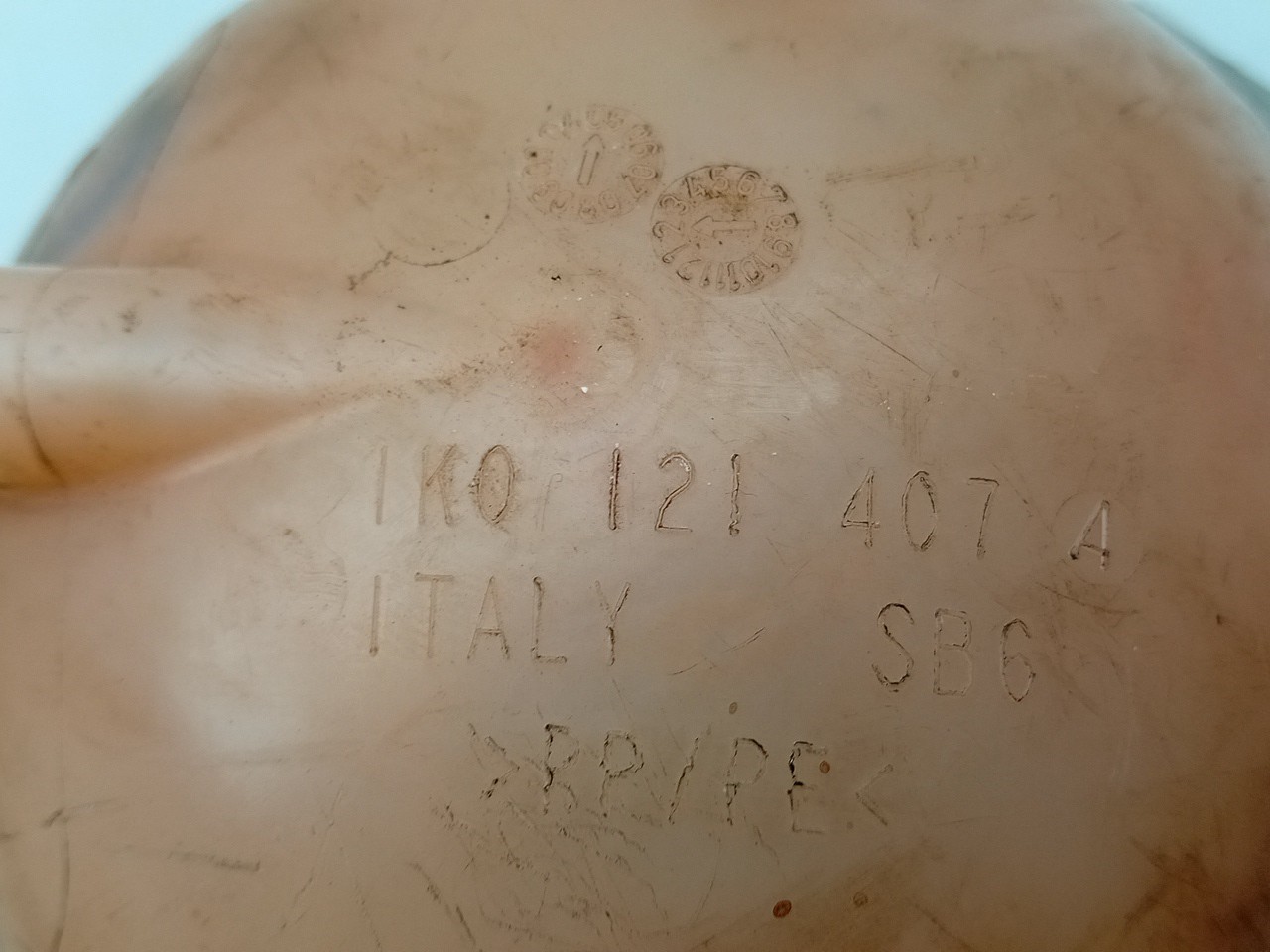 Réservoir/ Vase D'expansion De Liquide De Refroidissement VOLKSWAGEN Passat (3C2) Imagem-3