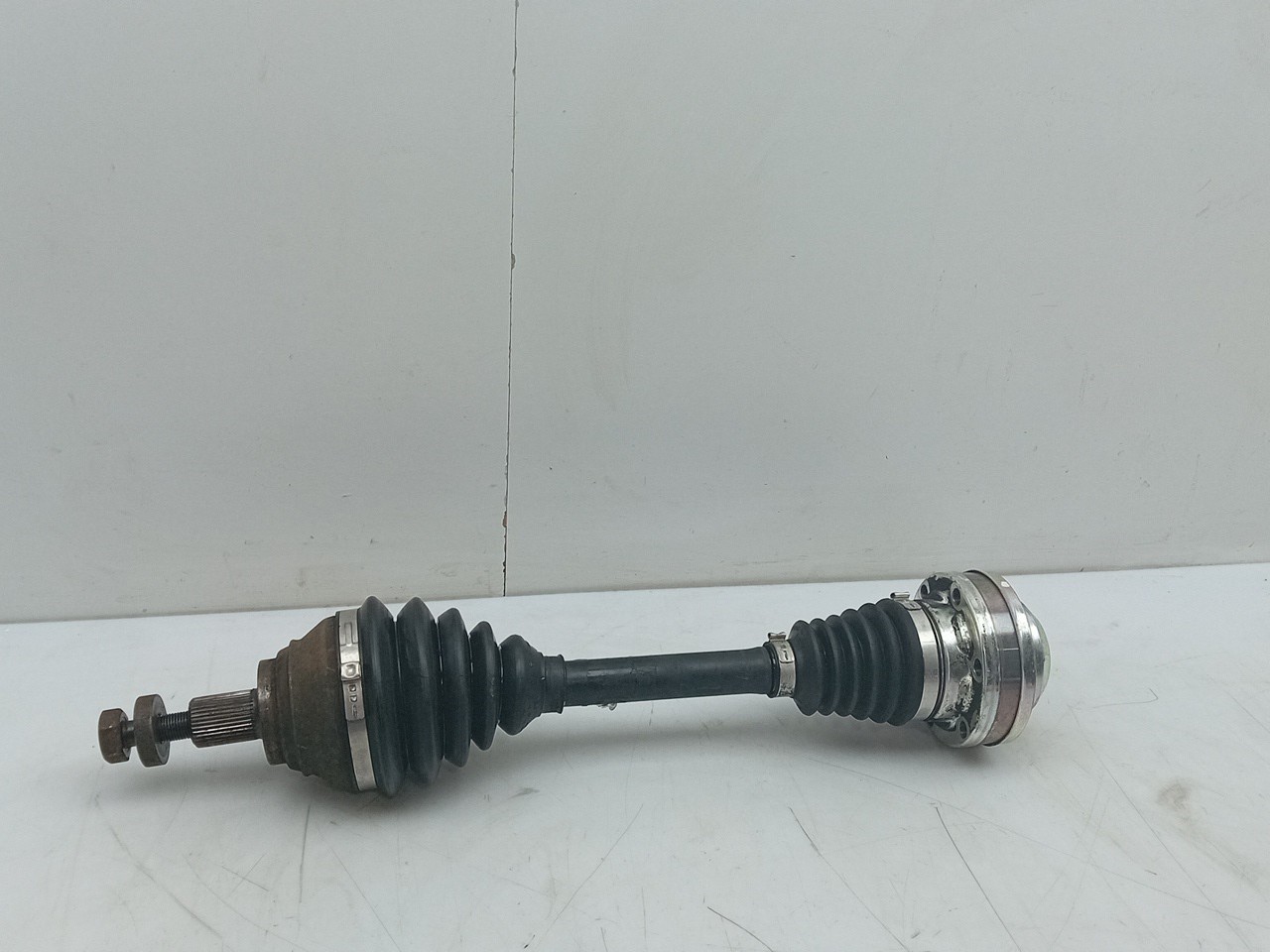 Transmission avant gauche