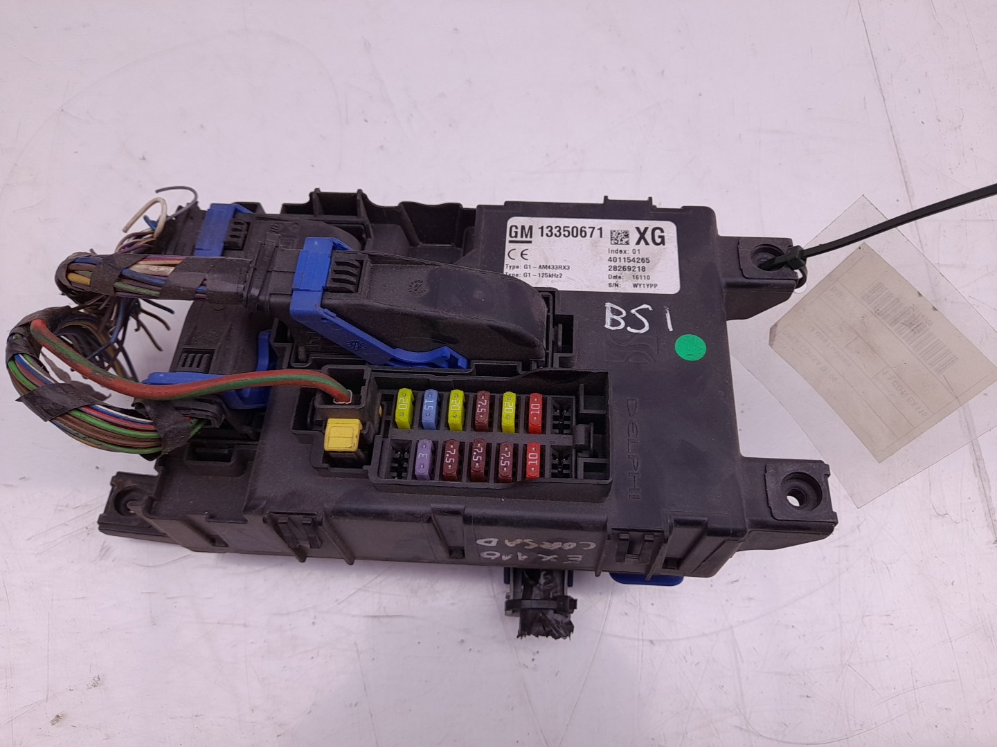 Caja fusibles / SAM / BSI OPEL Corsa D Imagem-1