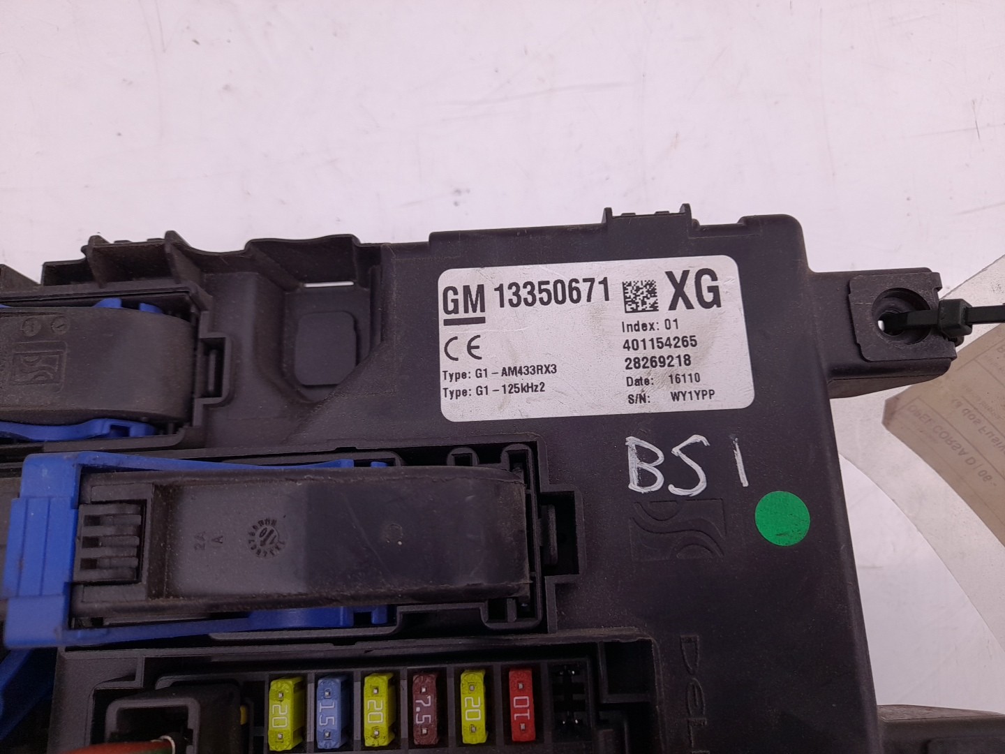 Caja fusibles / SAM / BSI OPEL Corsa D Imagem-2