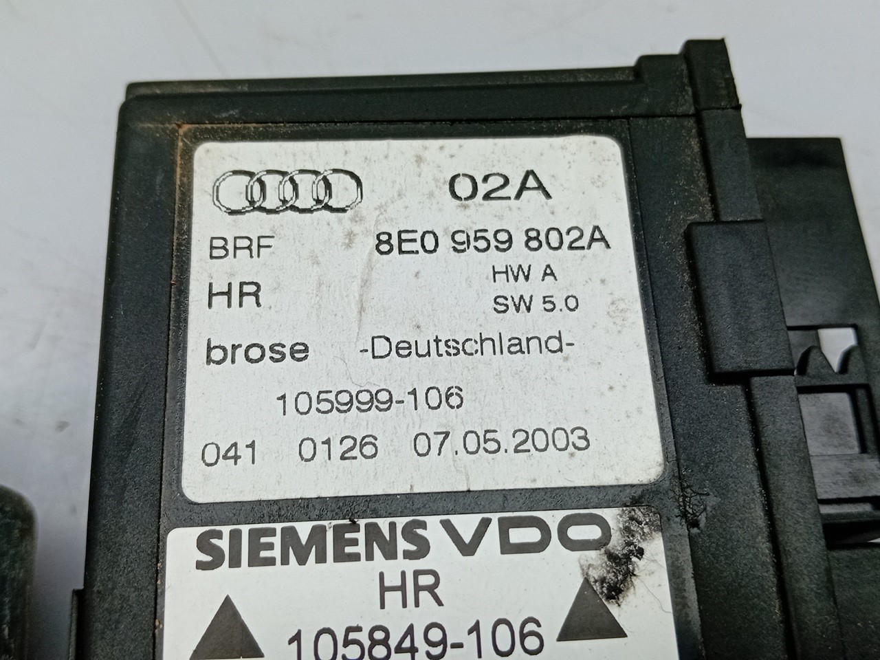 Motor Elevalunas Trasero Derecho AUDI A4 (8E2, B6) Imagem-3
