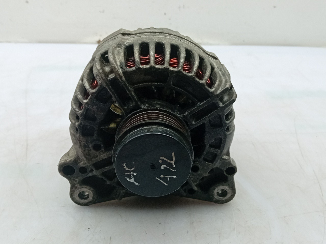 Alternateur VOLKSWAGEN Passat (3B3) Imagem-1